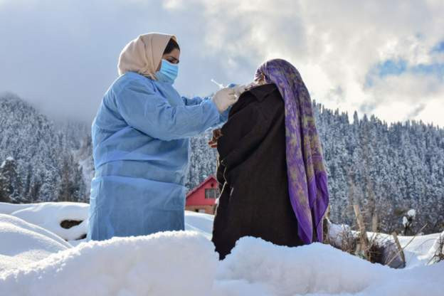 भारतमा थपिए साढे २ लाख बढी संक्रमित, ६१४ जनाको मृत्यु